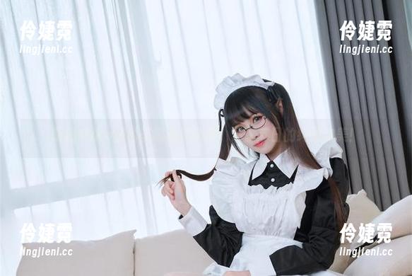 跟随Miko酱的圣诞美图合集，尽享节日的绚丽之美！-伶婕霓