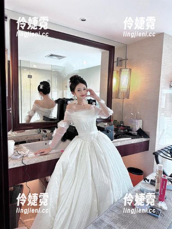 puypuychen夏季写真合集，酣享BBSummer独特魅力的图包分享-伶婕霓