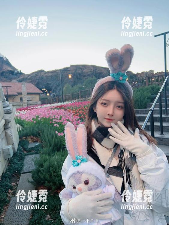 早安学妹写真资源合集来袭：和一小央泽一起解锁美好的一天！-伶婕霓