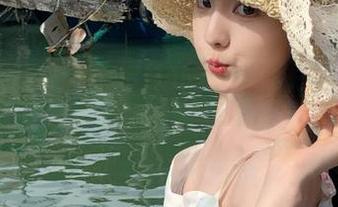 微密圈 - 高清不爱笑的赛琳蓝色蕾丝包臀裙写真，壁纸收藏绝美瞬间