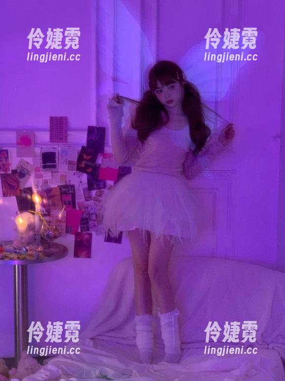 微密圈 - 不爱笑的赛琳与她的视觉刺激项目：透过写真图册，感知艺术与生活的完美融合！-伶婕霓