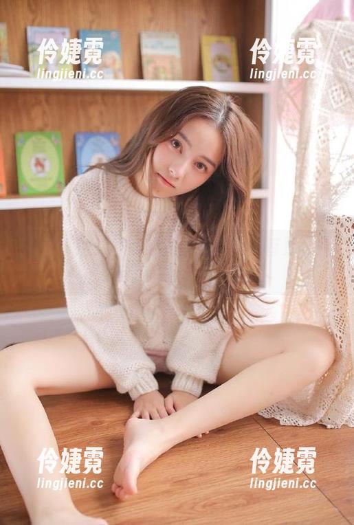 丽柜 - 迎接圣诞的温暖祝福：小智贤写真图包带你感受节日气息-伶婕霓
