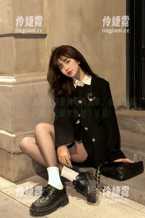 丽柜 - 王炜炜裤里丝写真大赏，畅享图库下载，无限美感触手可及！-伶婕霓