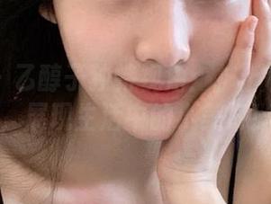 微密圈 - 乙醇子独特视角：护士私拍套图，展现生活中的小美好！