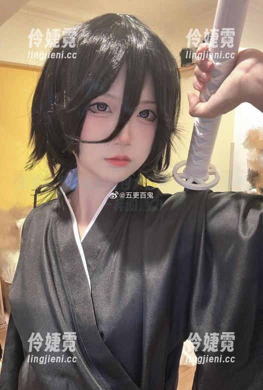 五更百鬼楠私拍图包大公开，让你感受不一样的魅力-伶婕霓