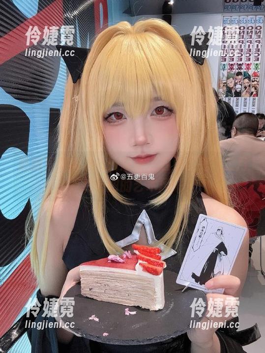 最新写真集发布:感受“五更百鬼”二月舰长图的艺术风采-伶婕霓 最新写真集发布:感受“五更百鬼”二月舰长图的艺术风采-伶婕霓