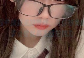 在校园中捕捉美的瞬间，与你的负卿一起享受壁纸和美图的魅力