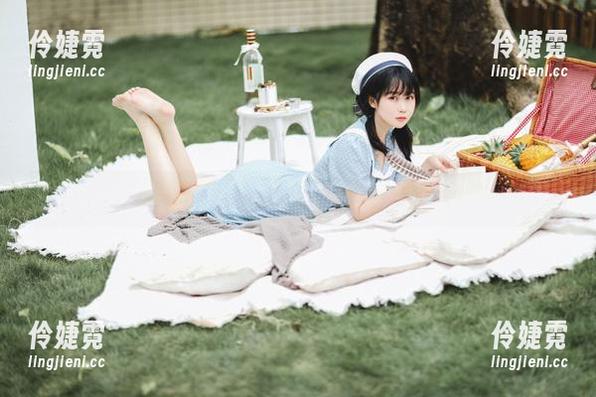 依依超级懒女友写真,让你沉醉于她随性的福利魅力之中-伶婕霓 依依超级懒女友写真,让你沉醉于她随性的福利魅力之中-伶婕霓