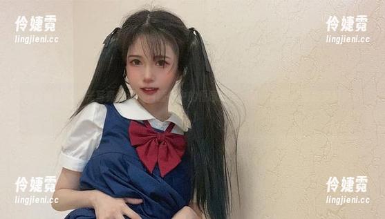 倦倦喵的无圣光写真奇遇，白睡衣中的惬意时光，每一张图片都如梦幻般迷人！-伶婕霓