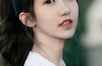 克拉女神 - 宋智珍运动美图全集：让你的心情也随她的作品一同飞翔！