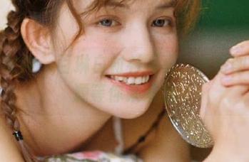 克拉女神 - 百琳白衬衫写真，独特图库资源等你来发现