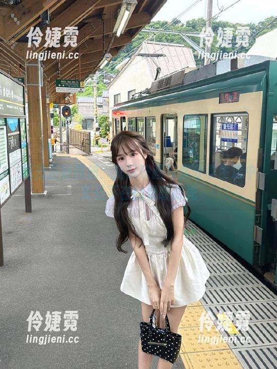 阳光正好图册：兔玩映画与你分享生活中无处不在的温暖时光-伶婕霓