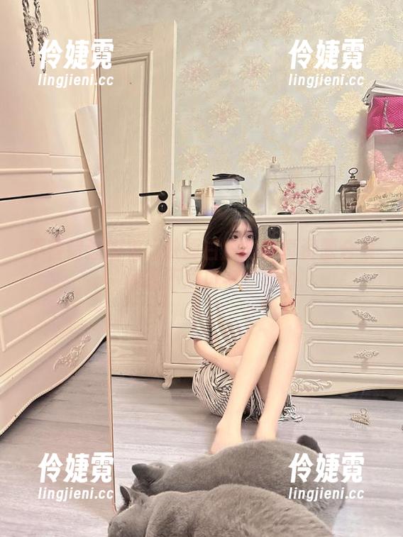 不容错过的兔玩映画白旗袍写真资源合集，展现不同风格的魅力-伶婕霓