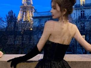 兔玩映画推出草莓与恶魔女孩全集，超高颜值写真等你来欣赏！