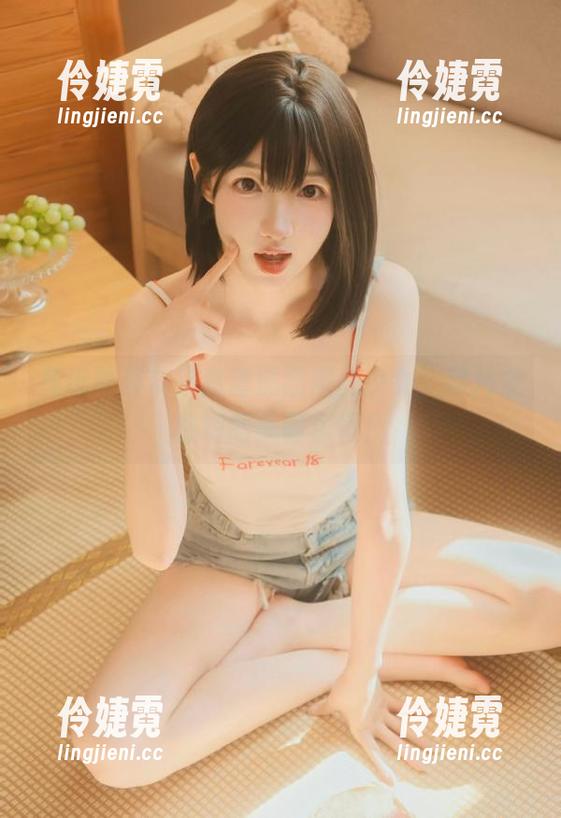 兔玩映画带来高清熊猫黑丝少女，照片定格瞬间美丽永恒！-伶婕霓