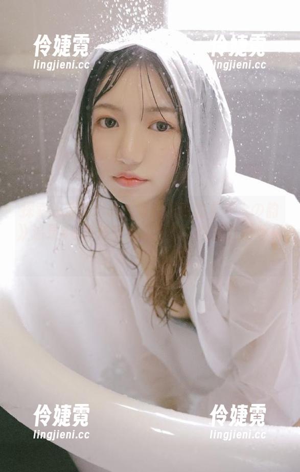 探索凉凉子rioko倾心奉献的《年上の韵》温泉4K真爱版视频图包，收藏这份珍稀资源岂能错过？-伶婕霓