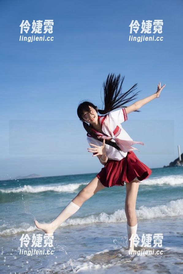 初夏女神 - 安妮：秘密高清图片挑战传统，展示她对生活的独到见解-伶婕霓