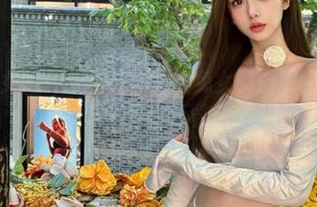 初夏女神 - 无圣光！柒柒兔女郎原图大揭秘，谁说摄影师不能犯错？