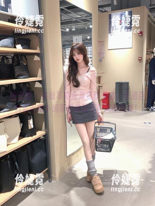 微密圈 - 在线写真合集重磅来袭,卡通百科老王携小妈等你体验不同风格的美!-伶婕霓 微密圈 - 在线写真合集重磅来袭,卡通百科老王携小妈等你体验不同风格的美!-伶婕霓