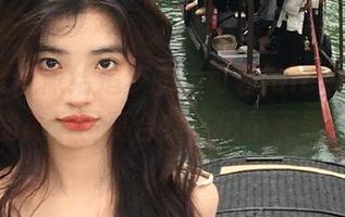 微密圈 - 献给追梦者：可馨juicy紫色姐姐的高清写真合集，记录无畏人生
