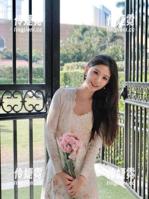 嗲囡囡 - 免费体验就是阿朱啊少女图集，让每张写真带你回到最美的年华-伶婕霓