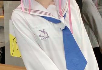 大大卷卷小卷带你领略女游客陈的精彩瞬间，高清图片尽显青春气息