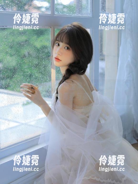 头条女神 - 易阳写真全集：在逝水流年中定格的青春与美丽-伶婕霓