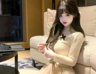 微密圈 - 奈斯希希的皮衣私拍新资源，感受时尚与个性的完美交融