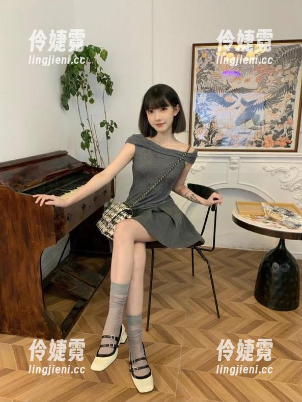 原图分享：最新宋哈娜DJAWA-仅缎带装写真欣赏与评析-伶婕霓