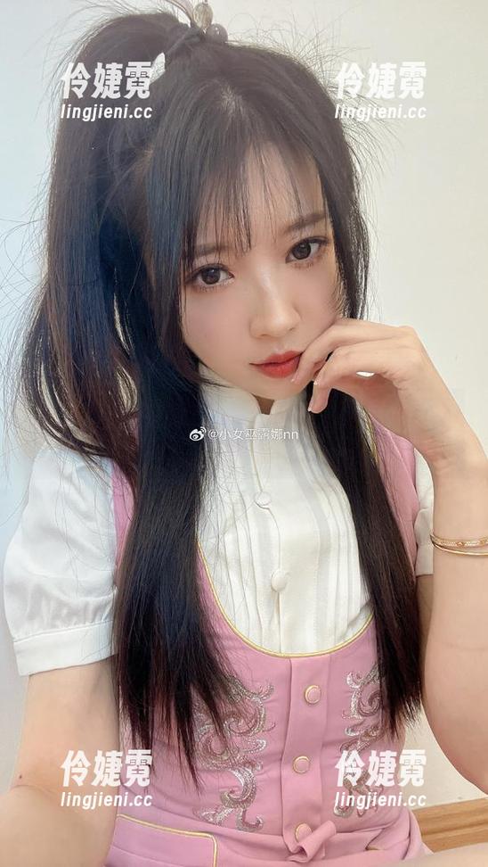 小女巫露娜的白色恋人2021图包：下载了后仿佛开了挂！-伶婕霓