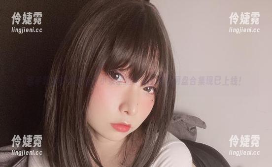 超乎想象的小恶魔，小泉学姐吖写真限定网盘合集现已上线！-伶婕霓