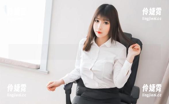 谁说奶牛不懂时尚？观看小酥酱的写真，潮流一览无遗！-伶婕霓