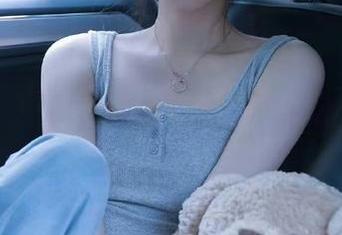 尤果网 - Maggie的女孩图集：精选写真作品，免费下载给你最美回忆！