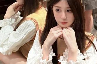 尤果网 - 让Sukki可儿美足作品装点你的生活，随时下载，随心收藏！