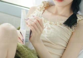尤果网 - 精选布莱尔昆娜的可爱美图，免费下载让你拥有独特魅力
