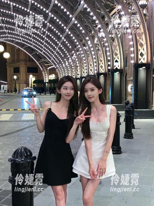 尤果网 - 心儿的裤里丝精选套图，带你走进她的私密写真世界-伶婕霓