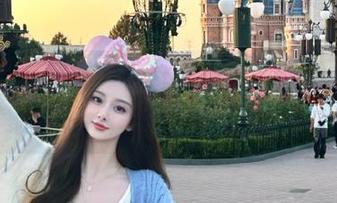 尤果网 - 获取李思宁天使作品的原图，精美图包助你领略她的艺术魅力！