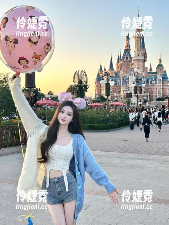 尤果网 - 获取李思宁天使作品的原图，精美图包助你领略她的艺术魅力！-伶婕霓