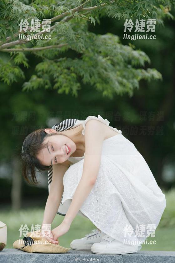尤果网 - 杨晨晨的浴室美图合集，既有温暖的柔光，又充满了个性与时尚的无穷魅力！-伶婕霓