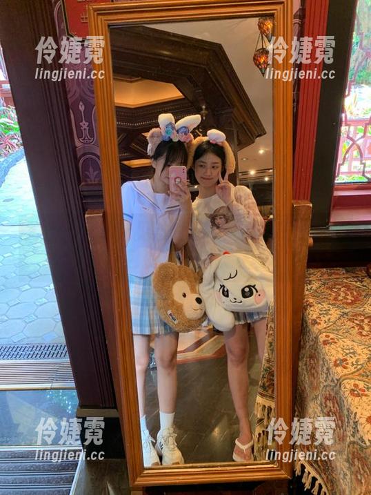 尤果网 - 从未见过的粉色魅力！王莹精美图包资源等你来发现-伶婕霓
