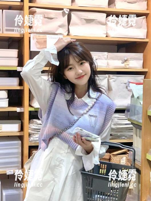 尤果网 - 最新赵伊彤女仆写真合集，展现她不同风格的无限可能-伶婕霓