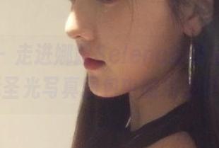 尤蜜荟 - 走进娜露Selena的教室，发现无圣光写真图包中的精彩瞬间