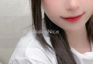 海边的私房故事：布丁大法写真作品中的独特视角与情感