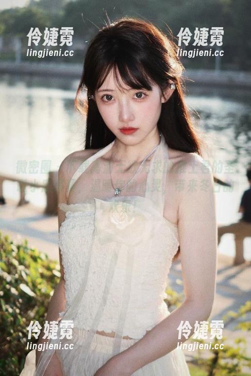 微密圈 - 下载高清无欲无求的推土君的圣诞小鹿写真，温暖你的心灵，带来冬日的欢乐！-伶婕霓