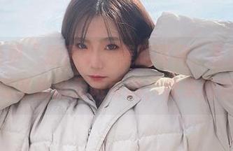 精选免费“是青水”美腿写真，告诉你如何把腿型拍出无限可能，快来围观吧！