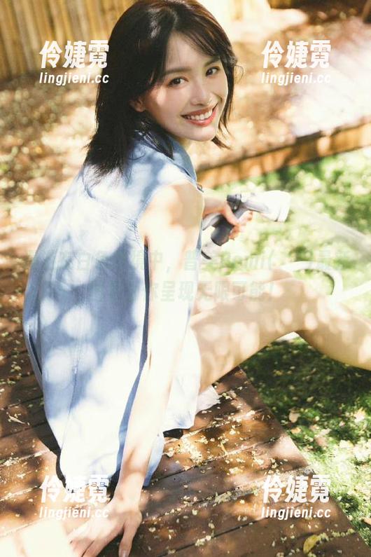 漫游在白色梦境中，普美Bomi(보미)最新图集为你呈现无限可能！-伶婕霓