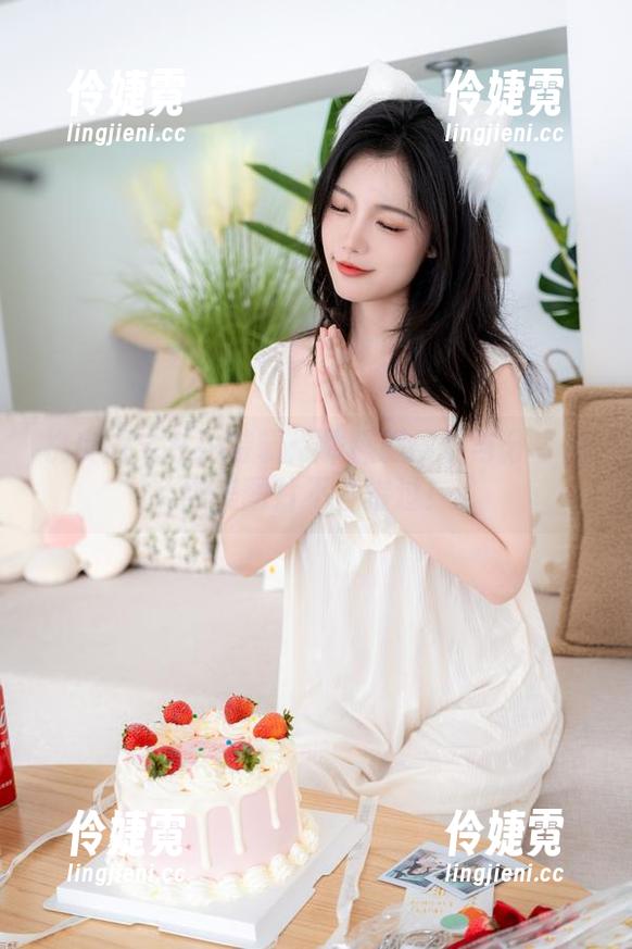 桃良阿宅私拍特辑：体操服展现与分享的绝美图片不容错过！-伶婕霓