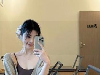 梦丝女神 - 璇璇女王私拍的魅力：原图让你领略她的风情