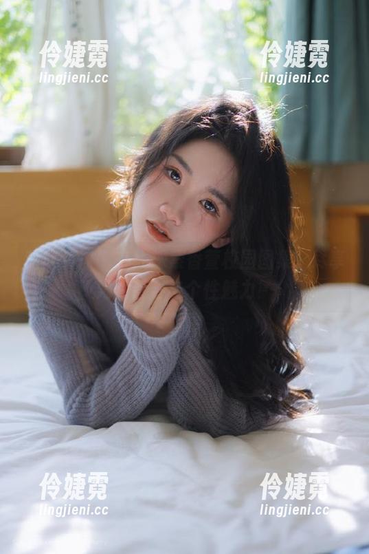 梦丝女神 - 在线探索香萱校园图集，尽享她的青春与个性魅力！-伶婕霓