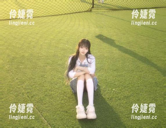 森萝财团 - 怦然心动，媛媛私藏秘书写真集资源大放送-伶婕霓